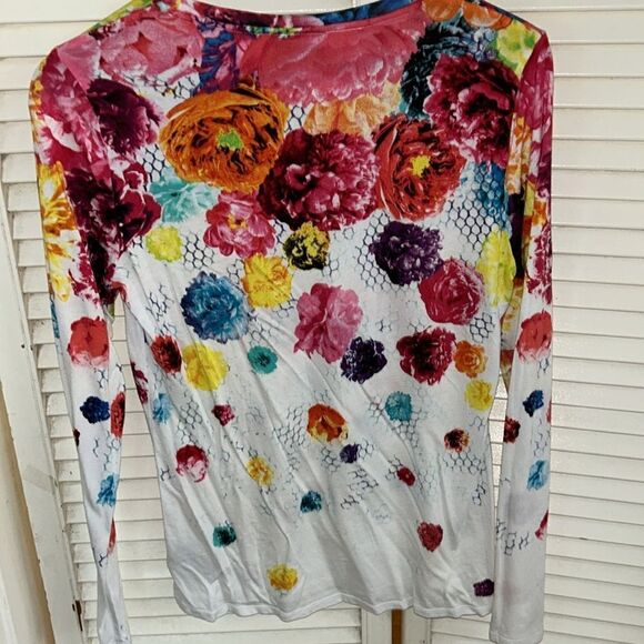 Prabal Gurung 🧑‍🎨 4Target🎯 Tattoo Flower 🌸 🌺 Pow💥er Shirt SOFT & Cool 😎 - Picture 4 of 14